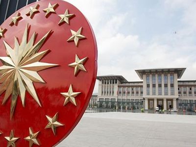 Cumhurbaşkanı Yardımcısı Bütçe Konuşmasında Faiz İndiriminin Sebeplerini Açıkladı!
