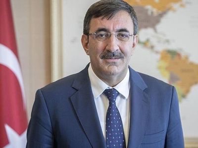 Cumhurbaşkanı Yardımcısı Cevdet Yılmaz'dan Savunma Sanayii Vurgusu: "Geleceği İnşa Etmek İçin İleriye Yönelik Eğitim Şart"