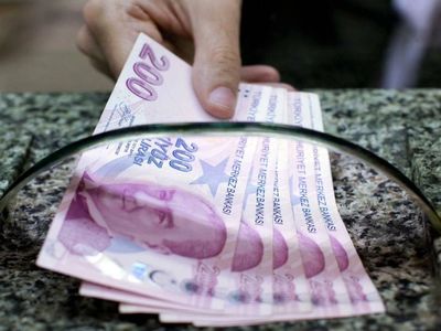 Cumhurbaşkanı Yardımcısı’ndan emekli maaşı açıklaması: Aradaki farkı kapatacağız