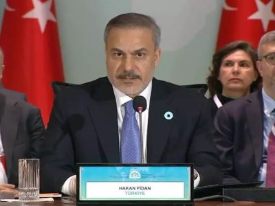 D-8 Dışişleri Bakanları Toplantısı İstanbul'da Filistin desteği ile başladı