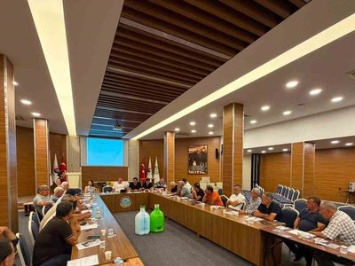 Zeytinyağı sektöründe açıklık: Üreticilerin sorunları masaya yatırıldı
