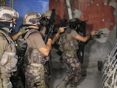 DAEŞ’e 4 ilde darbe: 14 kişi gözaltına alındı