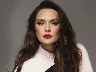 Demet Akalın davetli olduğu iftar yemeğinde Cumhurbaşkanı'ndan isteği sanat camiasını kasıp kavurdu