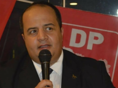 Demokrat Parti il başkanı istifa etti