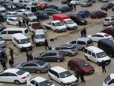Denetim korkusu galericileri harekete geçirdi: Otomobil fiyatları 100 bin TL’lik sert düşüş yaşadı