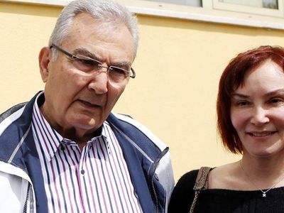 Deniz Baykal'ın Kızı Siyasete Atılıyor