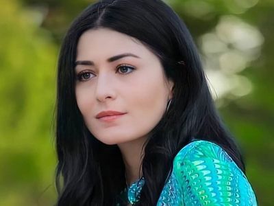 Deniz Çakır'ın eski halinden eser kalmadı, ünlü oyuncunun aldığı kilolar sosyal medyaya damgasını vurdu