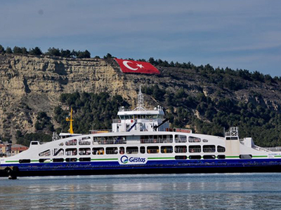 Deniz ulaşımına fırtına engeli