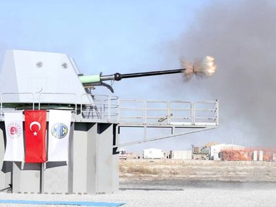 Denizde dışa bağımlılık sona erecek: Milli Deniz Topu ilk teslimatını yaptı