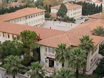 Denizli'de akılalmaz olay! Okul müdürünün engelli memura tokat attığı anlar kameraya yansıdı