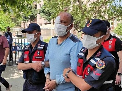 Denizli'de akılalmaz olay: Otel odasında sevgilisi ve arkadaşına asit döktü