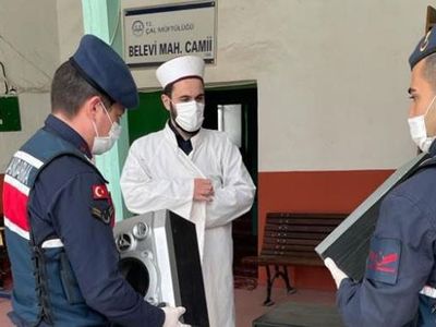 Denizli’de Camiden Çalınan Vaaz Hoparlörlerini Jandarma Buldu