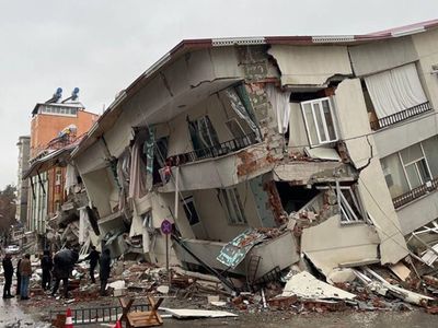 Deprem bölgesinde tüm çalışanları ilgilendiren karar: İki önemli uygulama yürürlüğe girecek
