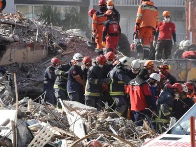 Deprem sonrasında başlatılan soruşturma derinleşiyor: 54 kişi soruşturma kapsamında tutuklandı
