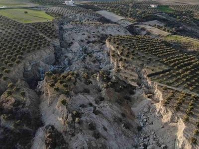 Deprem sonrasında tarımda önemli adım: Yeni yapılar o alanlardan uzakta yapılacak