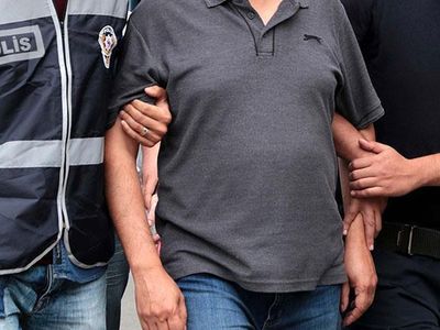 Deprem soruşturmaları devam ediyor: 10 kişinin öldüğü binanın sorumluları tutuklandı