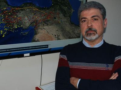 Deprem Uzmanı Prof. Dr. Hasan Sözbilir'den korkutan tahmin: 10 bin civarı bir can kaybı olabilir
