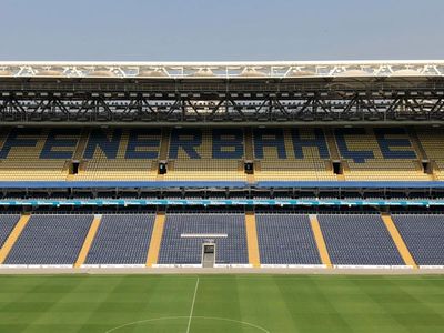Deprem uzmanından korkutan uyarı: Stadyumlar alarm veriyor