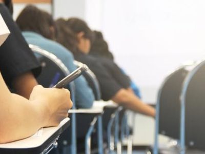 Depremden etkilenen öğrencilere 71 ilde 1 milyon 279 bin ek kontenjan