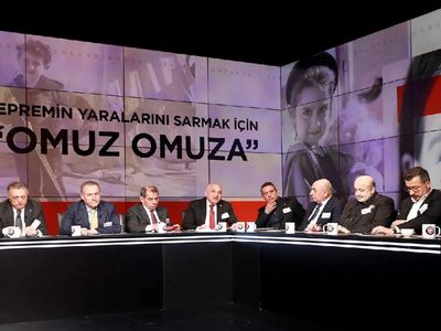 Depremzedeler için anlamlı program: Dünya yıldızı canlı yayına katıldı