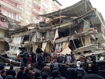 Depremzedelere seçim baskısı devam ediyor: Şehri terk etmek zorunda kaldılar