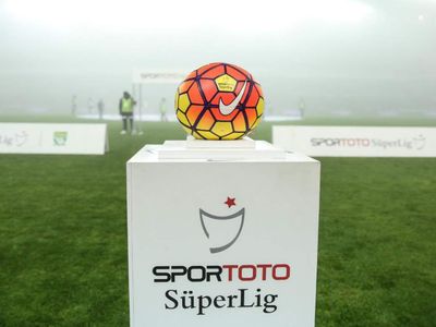Derbi sonrası hesaplar karıştı: Şampiyonluk son haftaya kalabilir