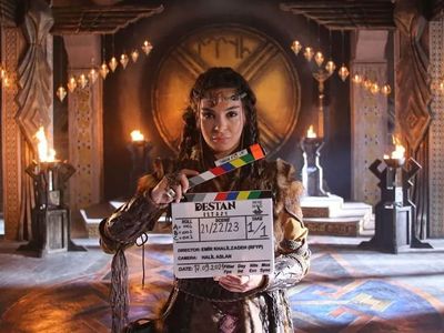 Destan Dizisinin Yıldızı Ebru Şahin'in Son Hali Hayranlarını Şaşkına Çevirdi