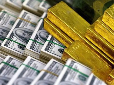 Devlerden kritik altın ve dolar tahmini: Yıl sonu beklentisi güncellendi