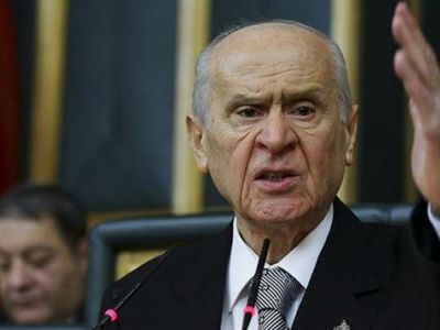 Devlet Bahçeli: Ellerine Silah Alıp Vatan Nöbetine Gitsinler de Adamlıklarını Görelim