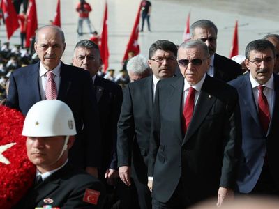 Devlet erkanı Anıtkabir’de: Cumhurbaşkanı Erdoğan’dan 100. yıl sözleri