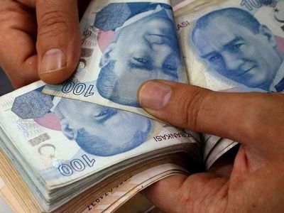 Devletten öğrencilere müjde! Tüm öğrencilere 1.611 TL  yardım parası veriliyor! İşte başvuru şartları...
