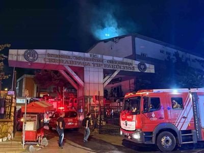 Cerrahpaşa diş hekimliği fakültesinde yangın paniği