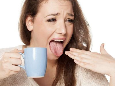 Dil yanması hissi neden olur, nasıl geçer? Dil yanmasına iyi gelecek çözüm yolları