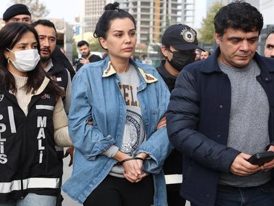 Dilan Polat ve Engin Polat tutuklandı: Oğlum sana kim bakacak sözleri yankılandı