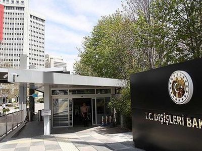 Dışişleri Bakanı Çavuşoğlu, yeni büyükelçilik ve daimi temsilcilik görevlerini tebliğ etti