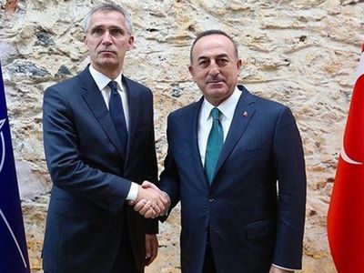 Dışişleri Bakanı Mevlüt Çavuşoğlu NATO Genel Sekreteri Jens Stoltenberg ile görüşme gerçekleştirdi!