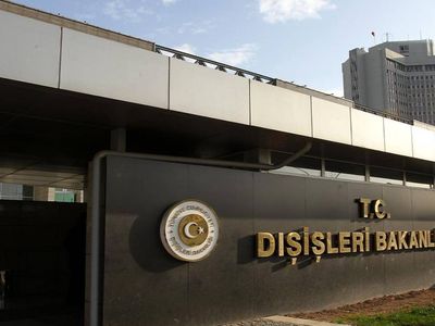 Dışişleri Bakanlığı Sözcüsü Tanju Bilgiç, İngiltere basınındaki göçmen haberlerine tepki gösterdi! Türkiye sığınmacı kampı olmayacak!