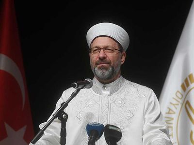 Diyanet'ten flaş açıklama: 2022 haccına ülkemizden 27 bin 770 kişi gidecek