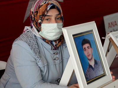 Diyarbakır’daki Acılı Anne Güzide Demir Çağrıda Bulundu! Gelin Çocuklarımızı Birlikte İsteyelim
