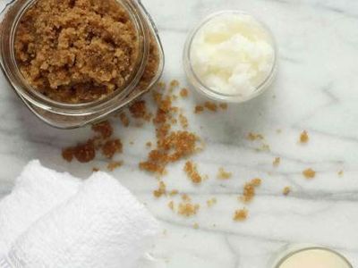 Doğal Vücut Peelingi Nasıl Yapılır?