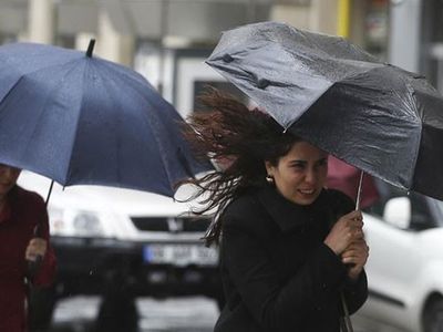 Doğu Anadolu'ya Meteoroloji'den Fırtına Uyarısı
