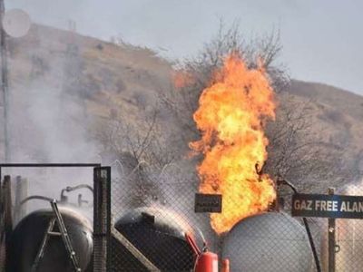 Dökme Gaz Tankında Yangın Çıktı