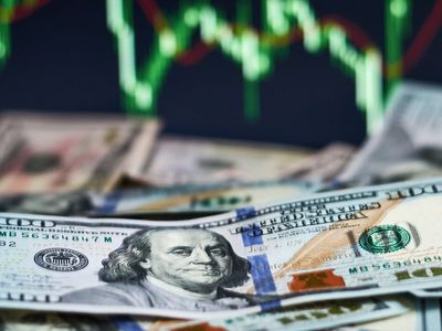 Dolar artmaya devam edecek mi?  Uzmanlardan açıklama geldi