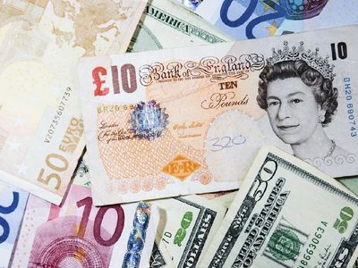 Dolar ve Euro bugün ne kadar? 12 Eylül 2024 Dolar, Euro ve Sterlin canlı fiyat