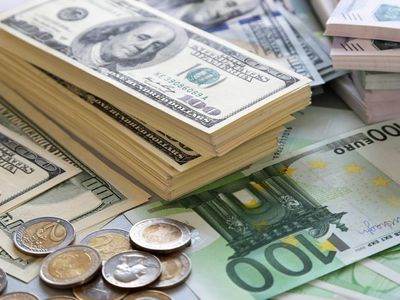 Dolar ve Euro bugün yükseldi mi, düştü mü? Döviz kuru fiyatları kaç TL? 12 Mart 2024 dolar, Euro ve sterlin fiyatları
