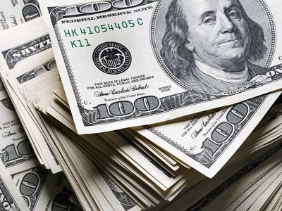 Dolar Yatırımı Olanlar Dikkat! Tahminler Güncellendi İşte Son Durum