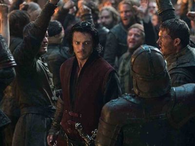 Dracula Başlangıç (Dracula Untold) film konusu ve oyuncuları