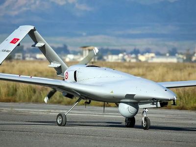 Dünya Bayraktar'ın ününü konuşurken Puti'nin talebi ses getirdi!