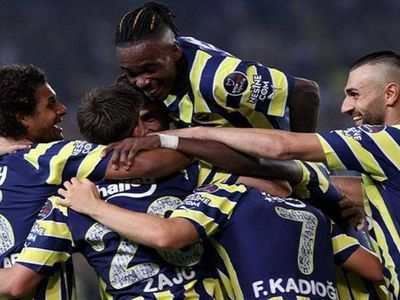 Dünya devi Fenerbahçeli yıldızın peşinde: Teklif edilen rakam dudak uçuklattı