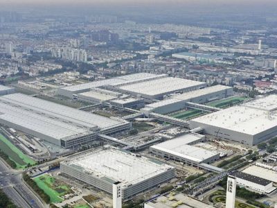 Dünya devinden şok karar: Fabrika üretimi askıya aldı